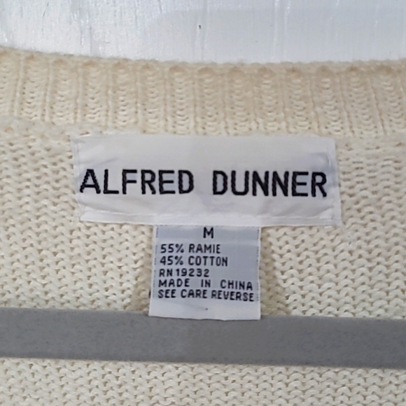 Vintage Alfred Dunner Embellished Cardigan Sweater Size Medium - Picture 2 of 7